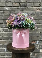Цветочная композиция из Гипсофила и Розы в шляпной коробке #REPLACE_PRED# Ферме