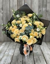 Букет цветов из:  Розы и Лизиантусы #REPLACE_PRED# Ферме