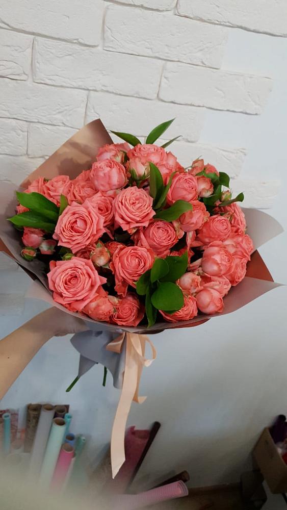 Букет цветов из: Розы в Ферме