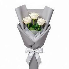 Букет 3 белые розы #REPLACE_PRED# Ферме
