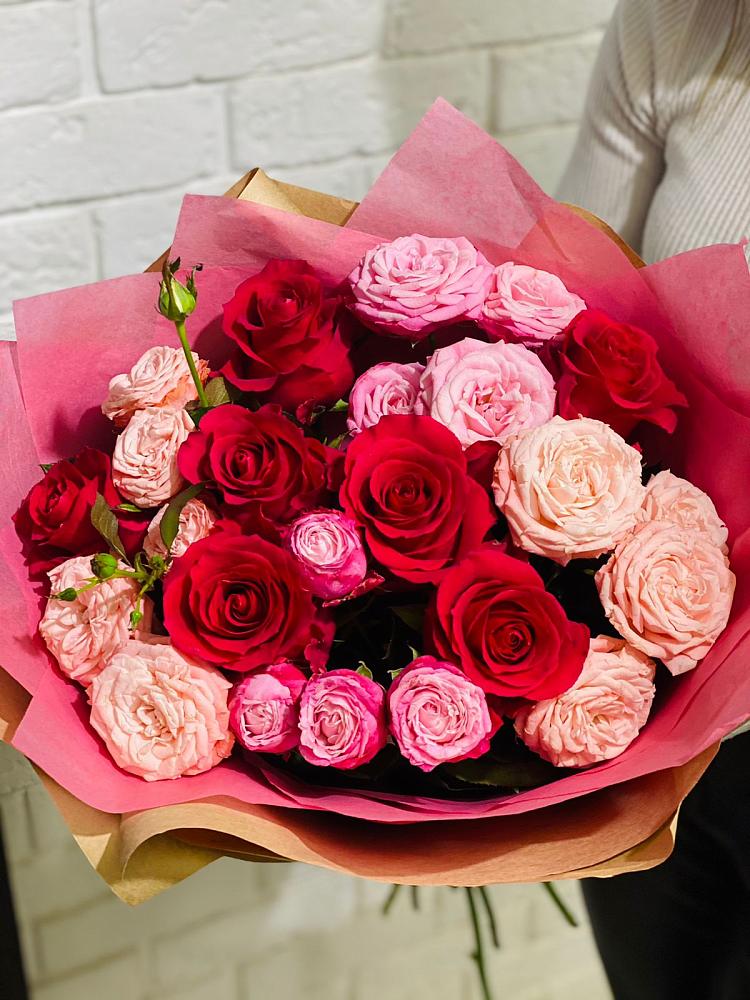 Букет цветов из: Розы в Ферме