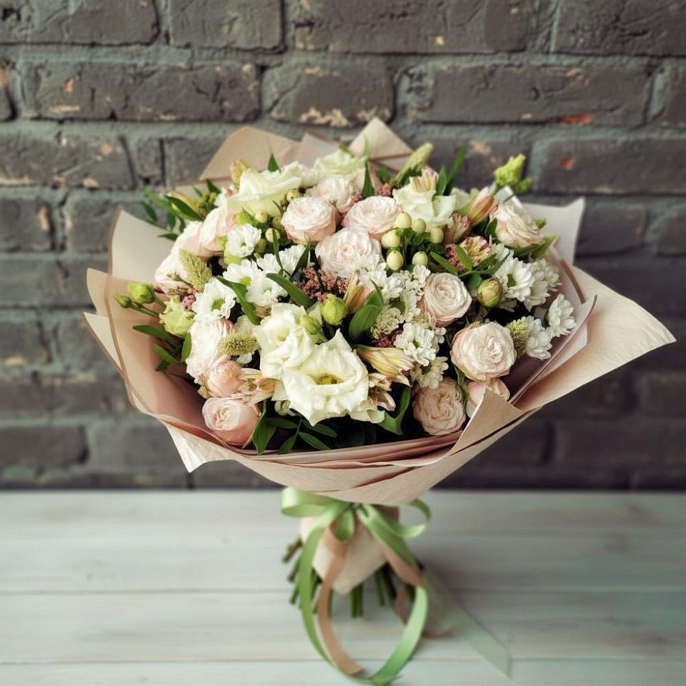 Букет цветов из: Альстромерии, Розы и Хризантемы в Ферме