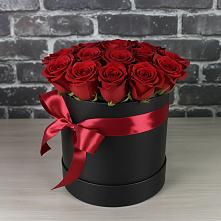 Цветочная композиция из Розы в шляпной коробке в Ферме