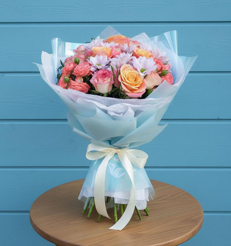 Букет цветов из: Хризантемы и Розы в Ферме