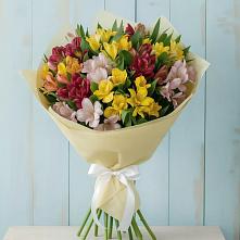 Букет цветов из:  Альстромерии в Ферме