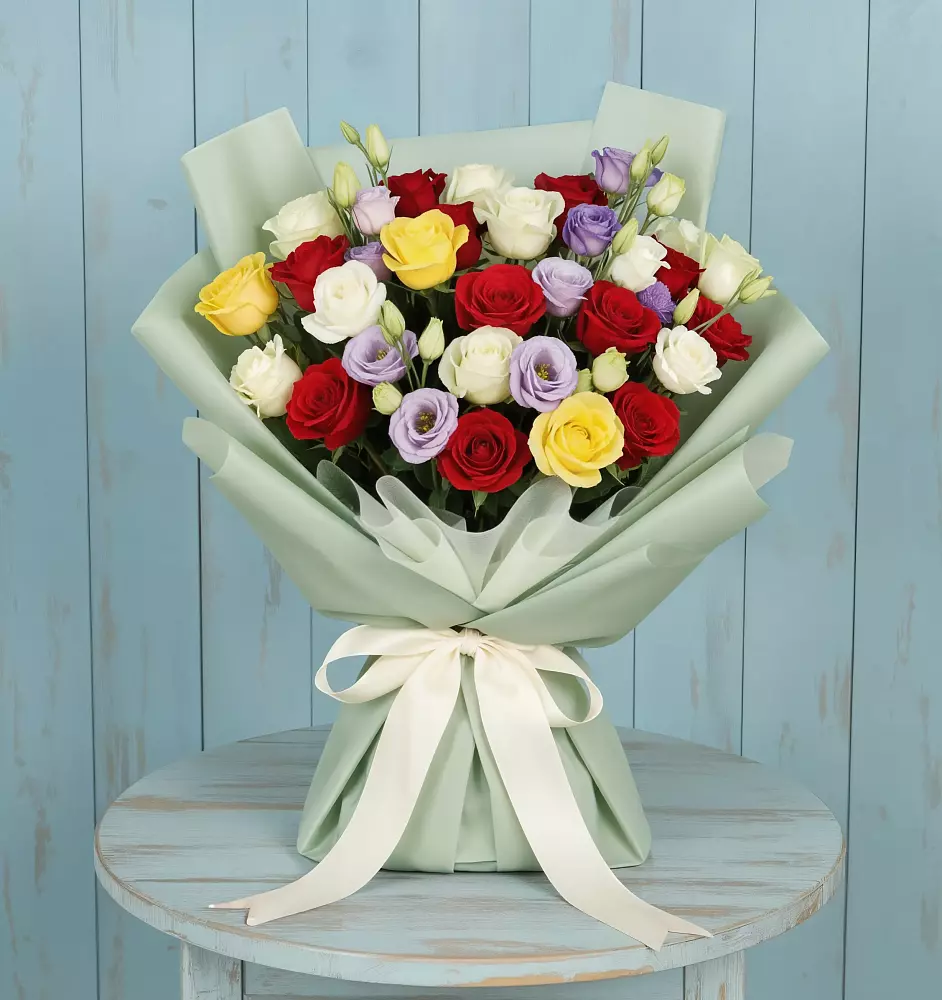 Букет цветов из: Розы в Ферме