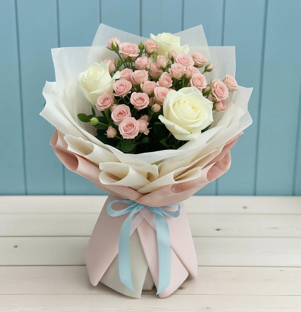 Букет цветов из: Розы в Ферме