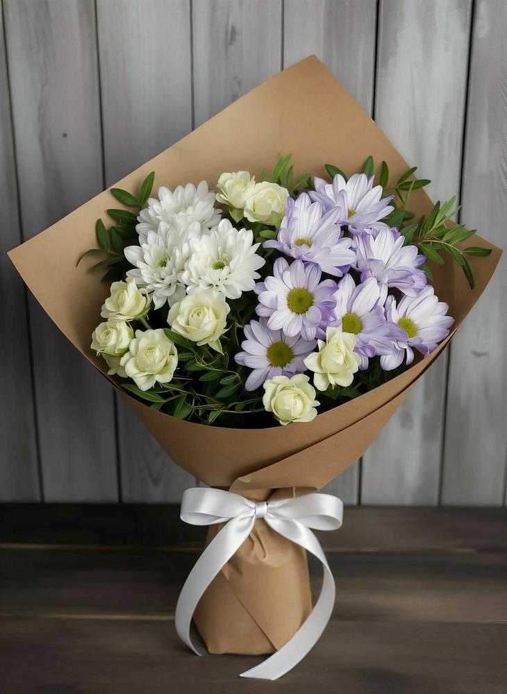 Букет цветов из: Хризантемы и Розы в Ферме